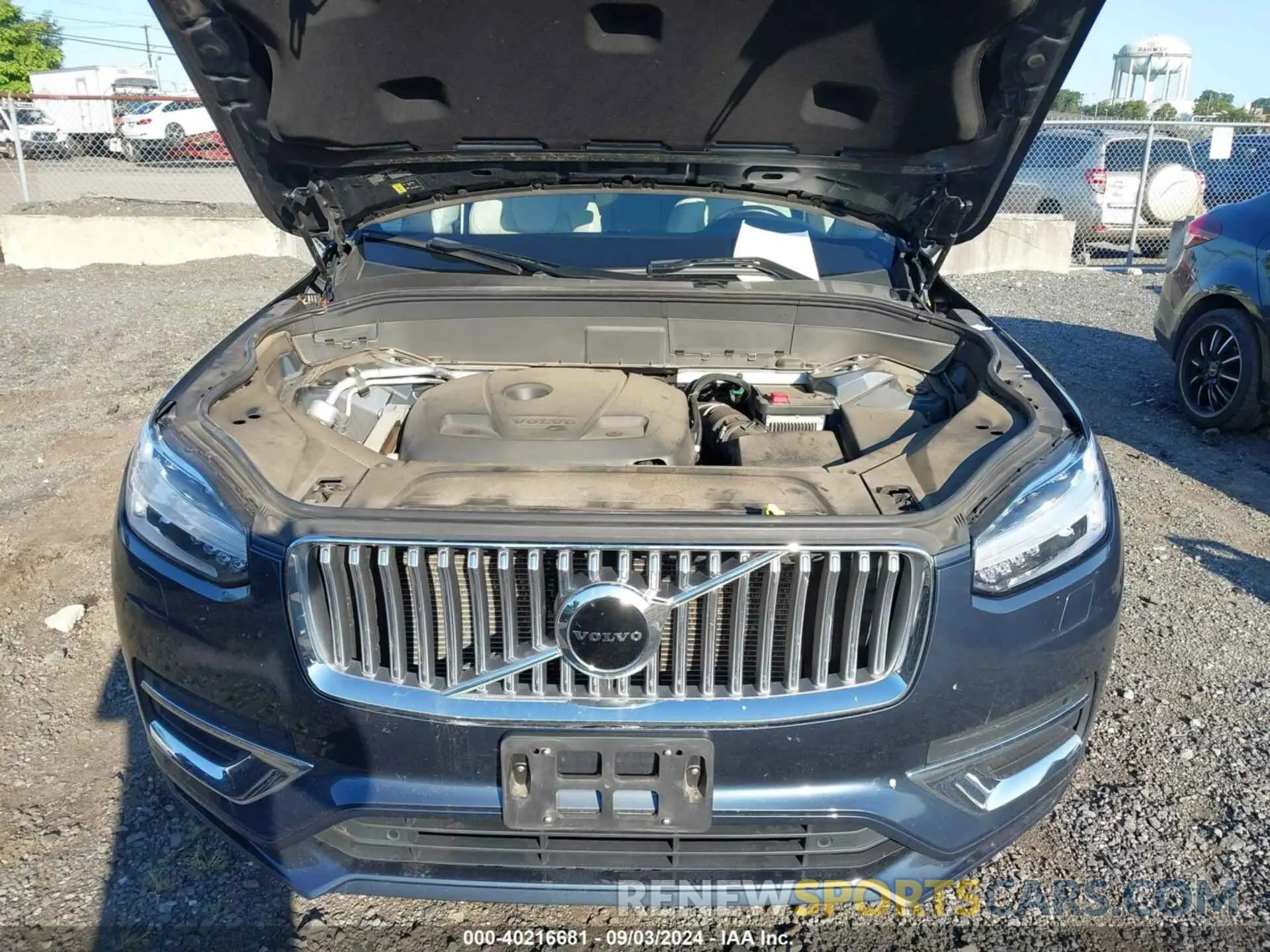 10 Photograph of a damaged car YV4A22PL5M1682087 VOLVO XC90 2021