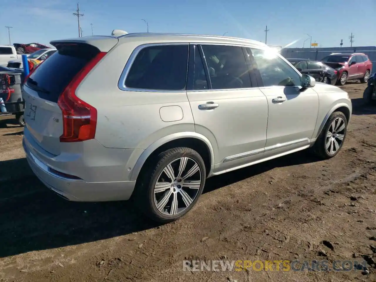 3 Photograph of a damaged car YV4A22PL5M1708753 VOLVO XC90 2021