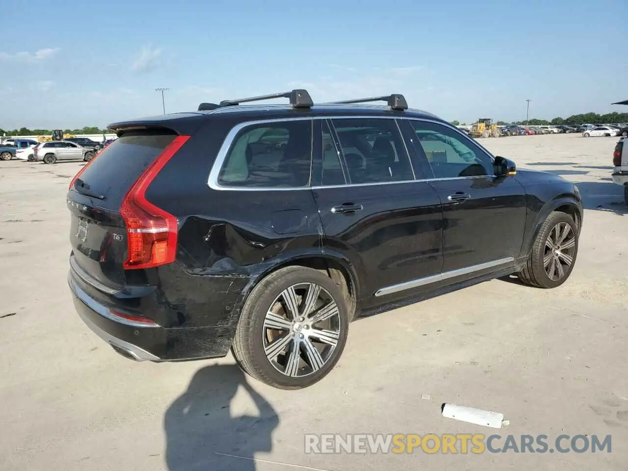 3 Photograph of a damaged car YV4A22PL7M1716627 VOLVO XC90 2021