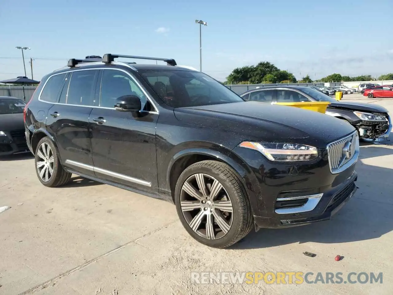 4 Photograph of a damaged car YV4A22PL7M1716627 VOLVO XC90 2021