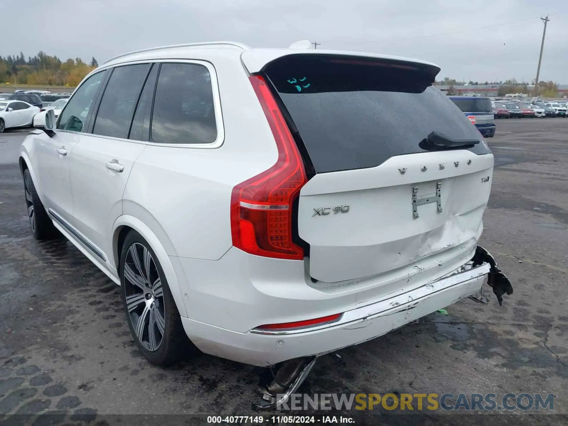 3 Photograph of a damaged car YV4A22PL7M1724212 VOLVO XC90 2021