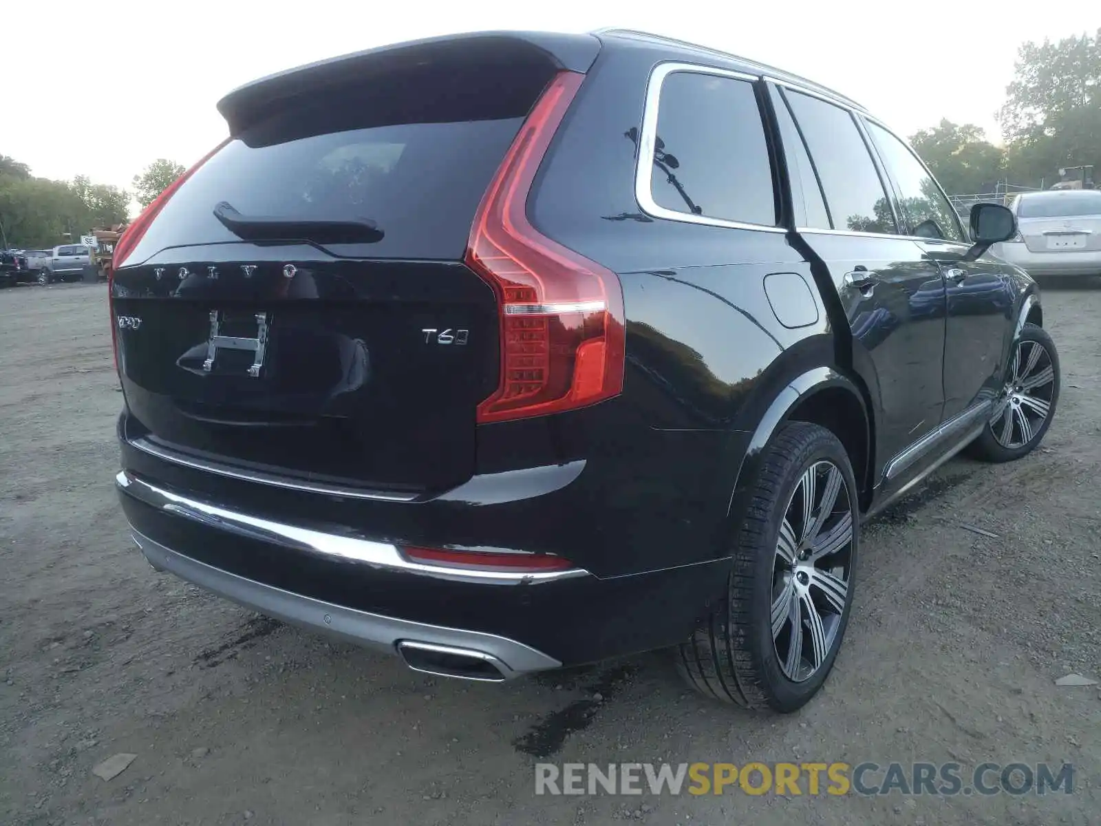 4 Photograph of a damaged car YV4A22PL8M1767960 VOLVO XC90 2021