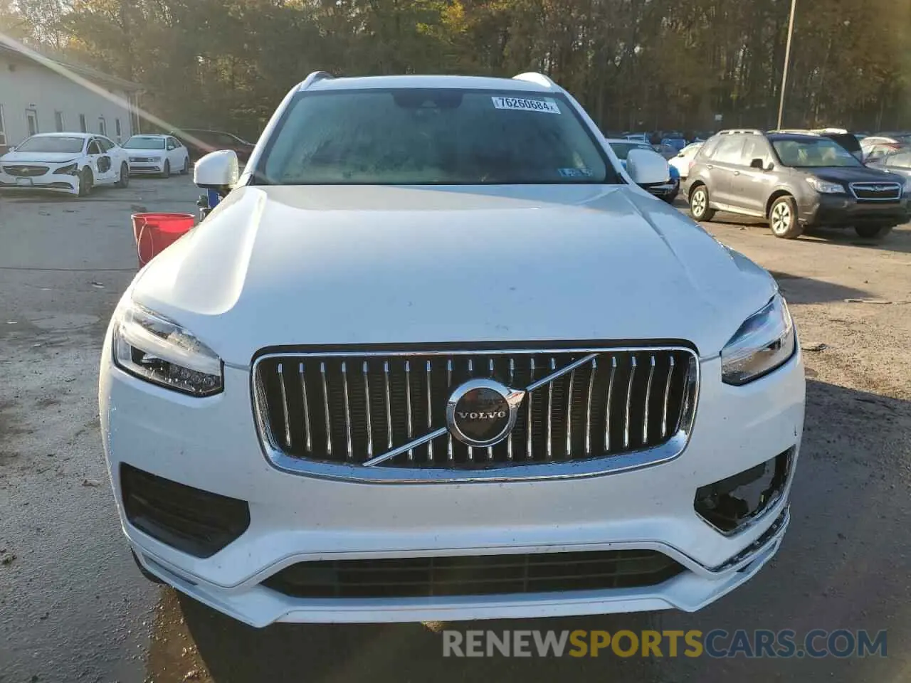 5 Photograph of a damaged car YV4102CK3N1780278 VOLVO XC90 2022