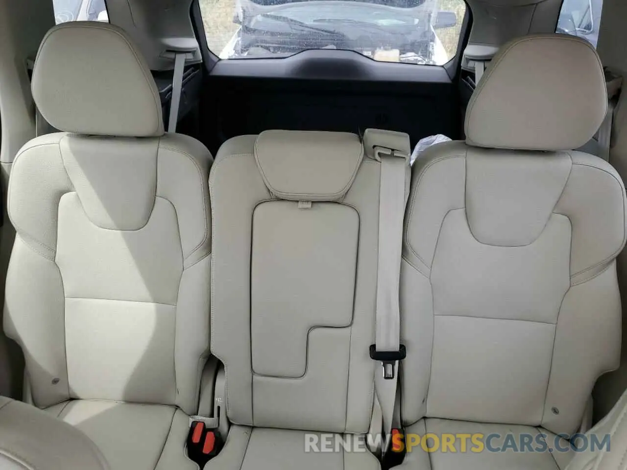 10 Photograph of a damaged car YV4102CK3N1866321 VOLVO XC90 2022