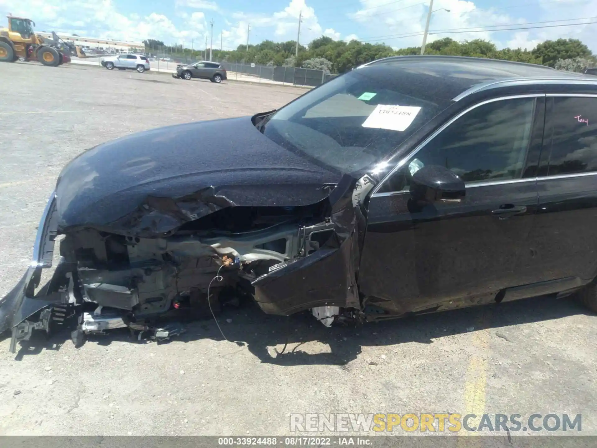 6 Photograph of a damaged car YV4102CK4N1834915 VOLVO XC90 2022