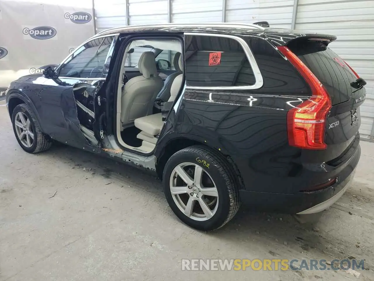 2 Photograph of a damaged car YV4102PK6N1834294 VOLVO XC90 2022
