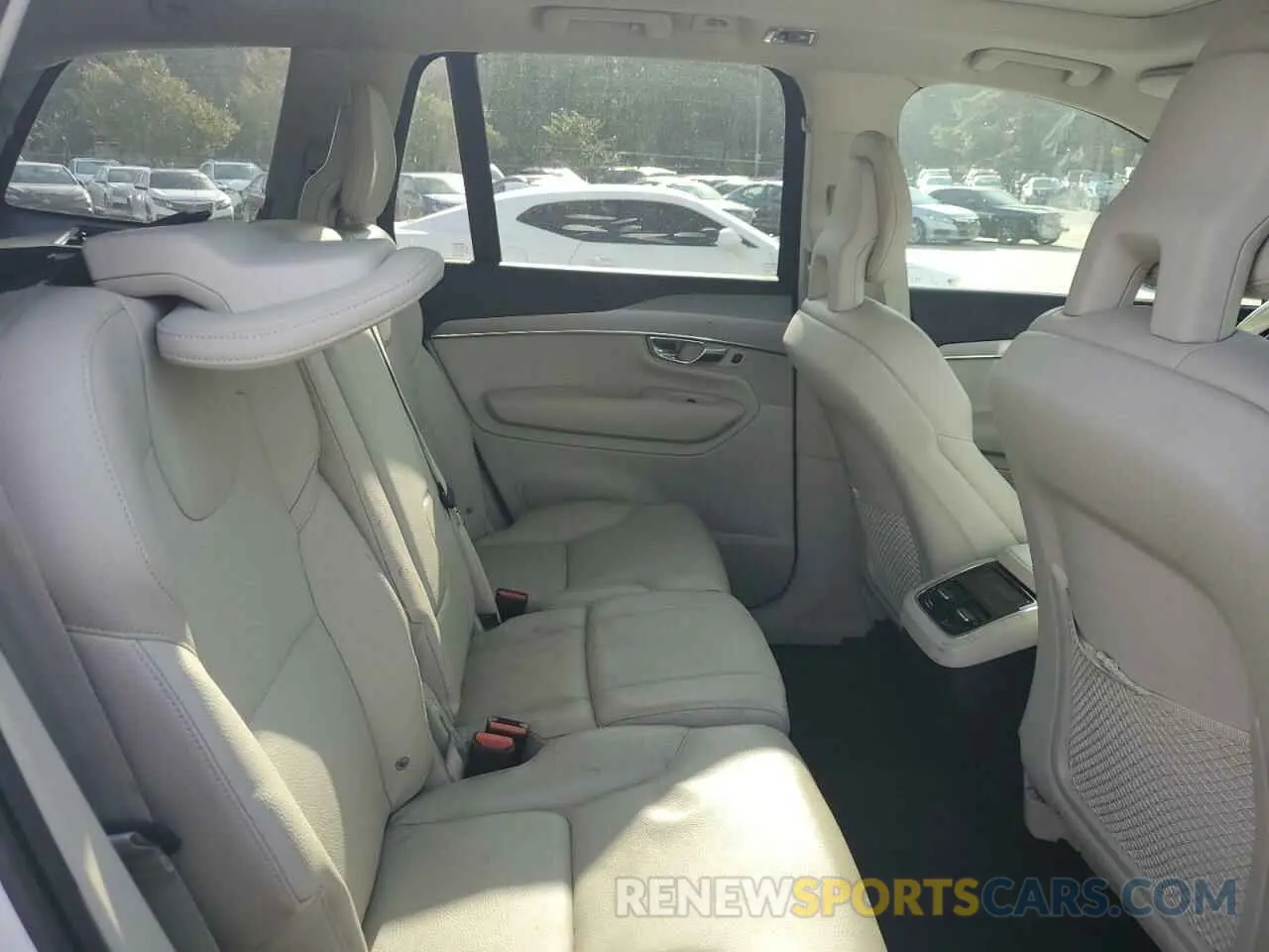 10 Photograph of a damaged car YV4102PKXN1778246 VOLVO XC90 2022
