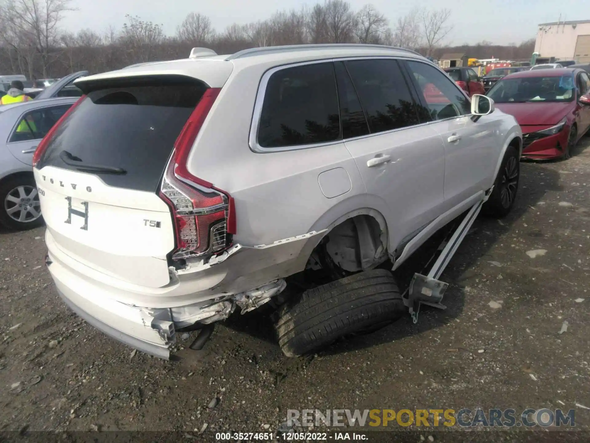 4 Photograph of a damaged car YV4102PKXN1801234 VOLVO XC90 2022