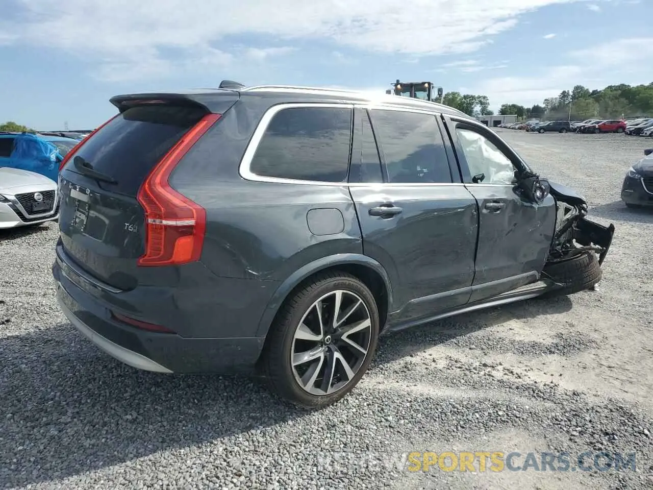 3 Photograph of a damaged car YV4A221K8N1830007 VOLVO XC90 2022