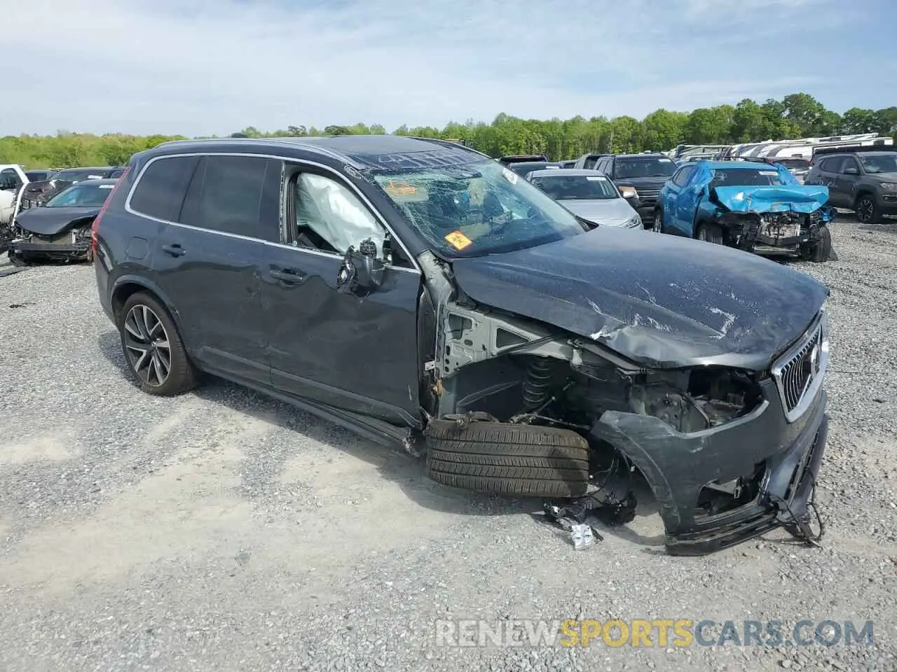 4 Photograph of a damaged car YV4A221K8N1830007 VOLVO XC90 2022