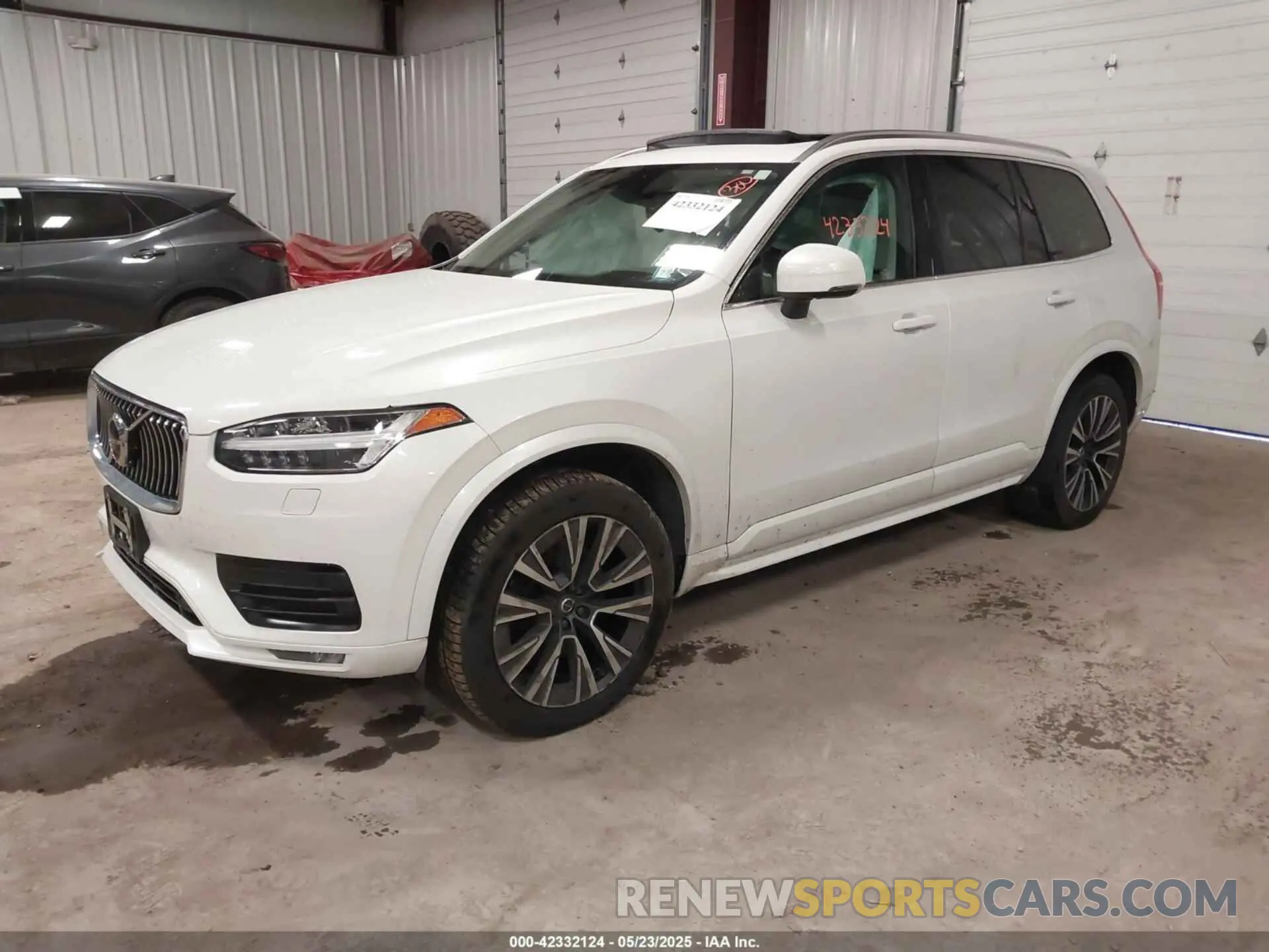 2 Photograph of a damaged car YV4A221KXN1803066 VOLVO XC90 2022