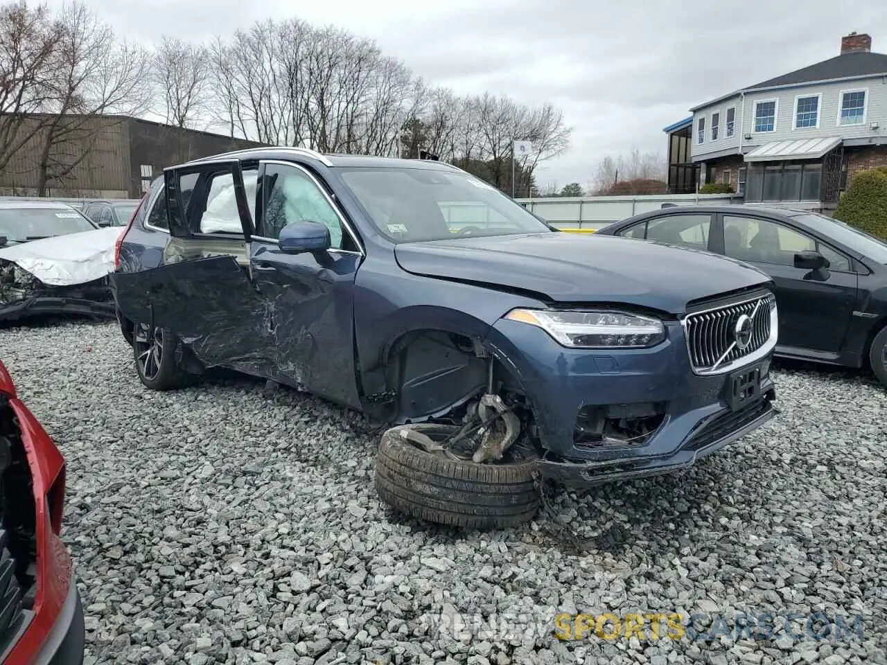 4 Photograph of a damaged car YV4A221KXN1849335 VOLVO XC90 2022