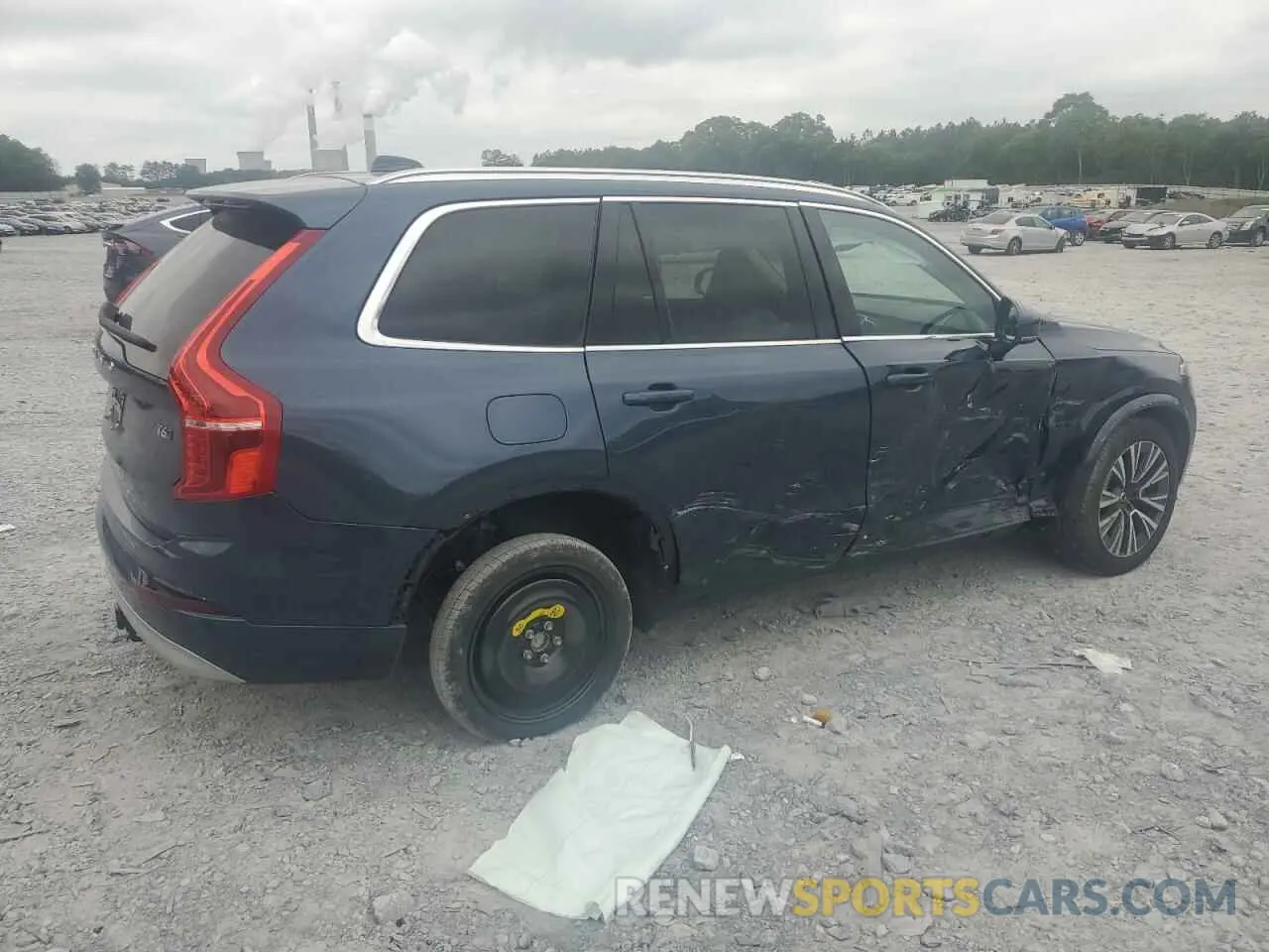 3 Photograph of a damaged car YV4A22PK0N1775964 VOLVO XC90 2022
