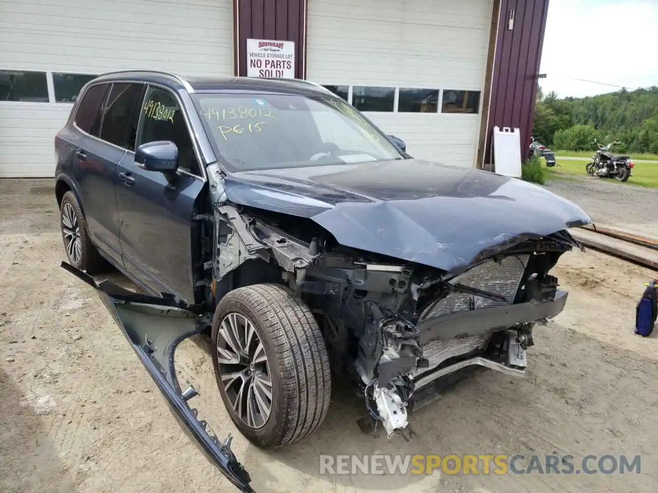 1 Photograph of a damaged car YV4A22PK0N1785989 VOLVO XC90 2022