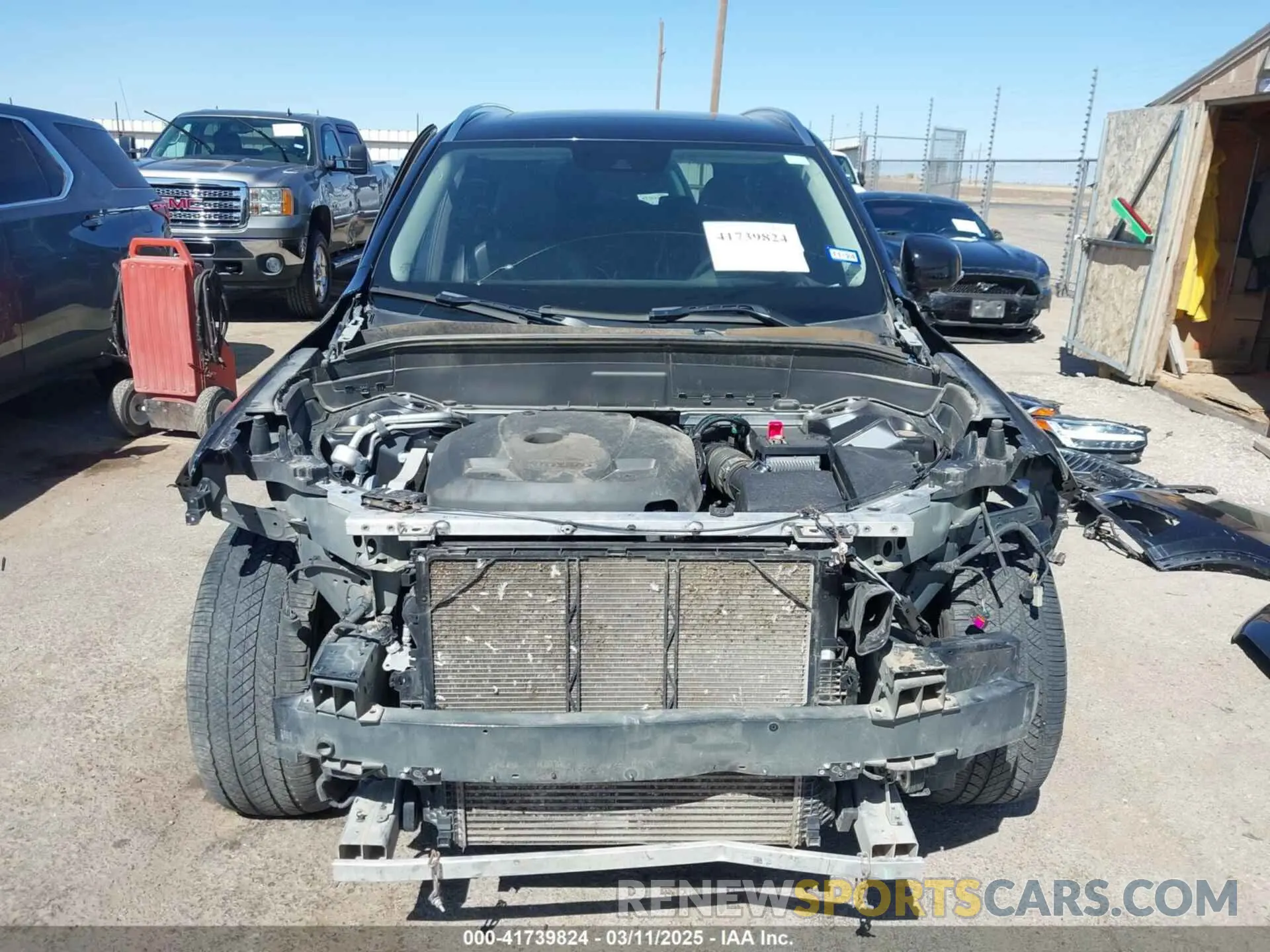 13 Photograph of a damaged car YV4A22PK5N1809624 VOLVO XC90 2022