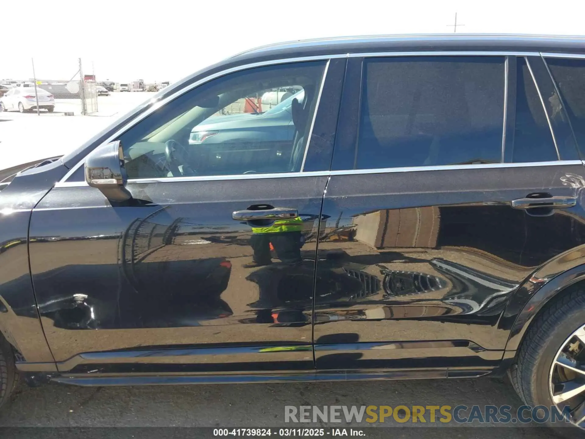 15 Photograph of a damaged car YV4A22PK5N1809624 VOLVO XC90 2022