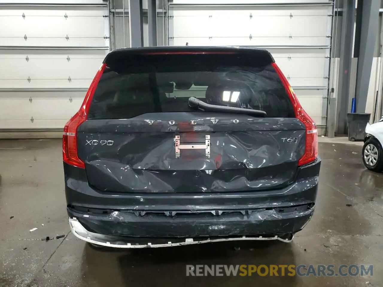 6 Photograph of a damaged car YV4A22PK5N1834863 VOLVO XC90 2022