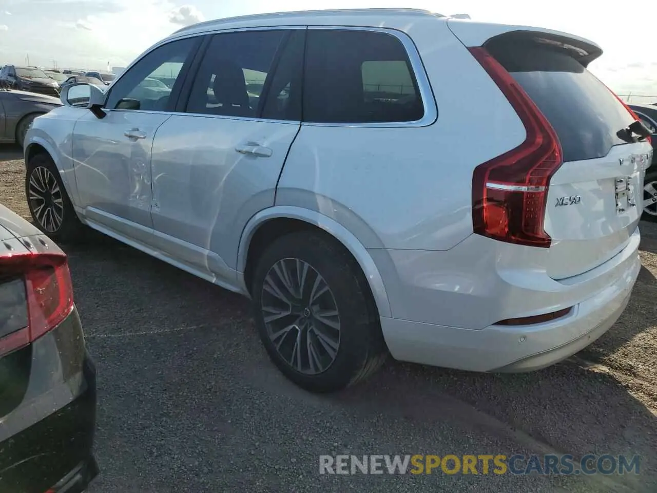 2 Photograph of a damaged car YV4A22PK6N1819661 VOLVO XC90 2022