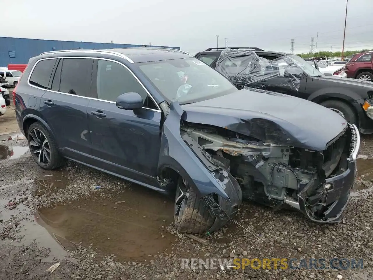 4 Photograph of a damaged car YV4A22PK9N1778765 VOLVO XC90 2022