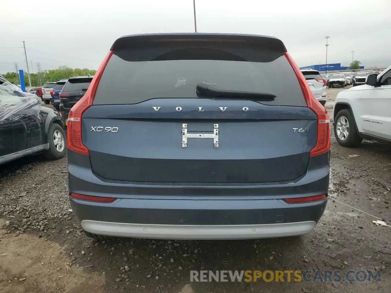 6 Photograph of a damaged car YV4A22PK9N1778765 VOLVO XC90 2022