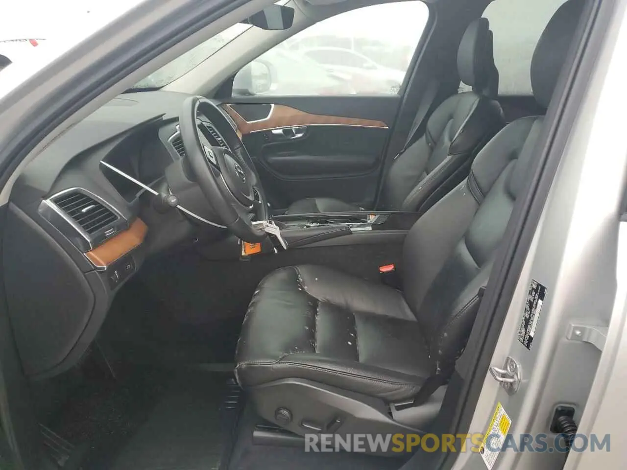7 Photograph of a damaged car YV4A22PKXN1778158 VOLVO XC90 2022