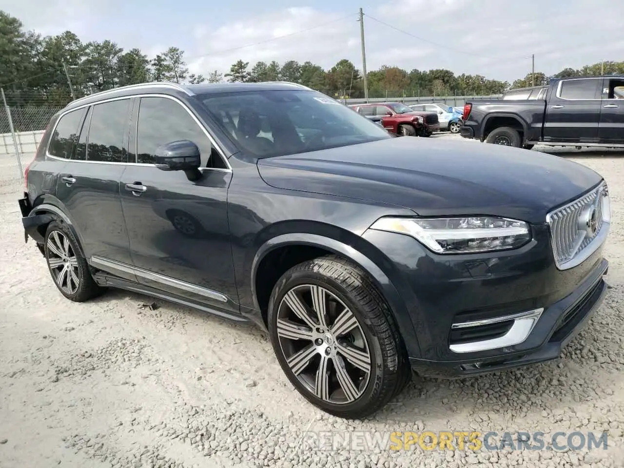 4 Photograph of a damaged car YV4A22PL0N1862224 VOLVO XC90 2022