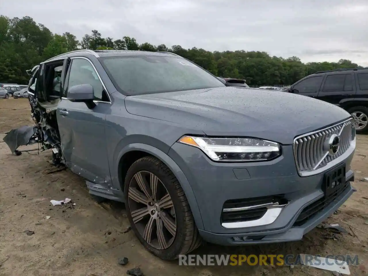 1 Photograph of a damaged car YV4A22PL3N1816869 VOLVO XC90 2022