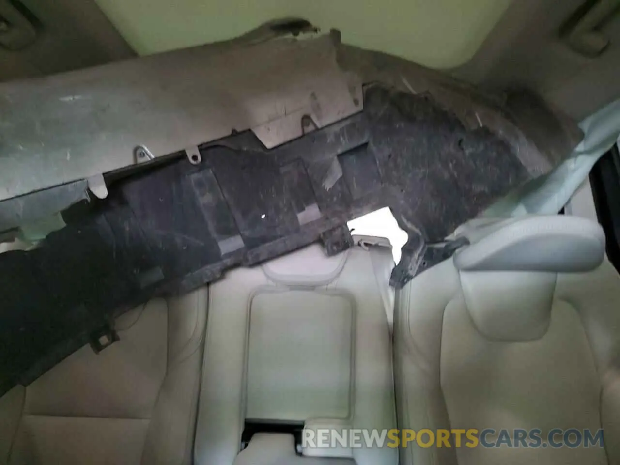 10 Photograph of a damaged car YV4A22PL5N1802407 VOLVO XC90 2022