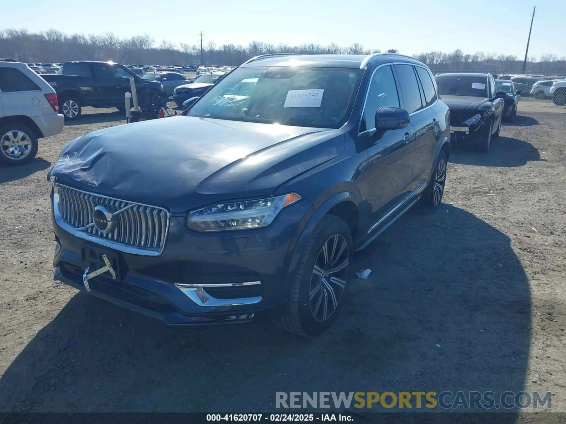 2 Photograph of a damaged car YV4A22PL6N1862616 VOLVO XC90 2022