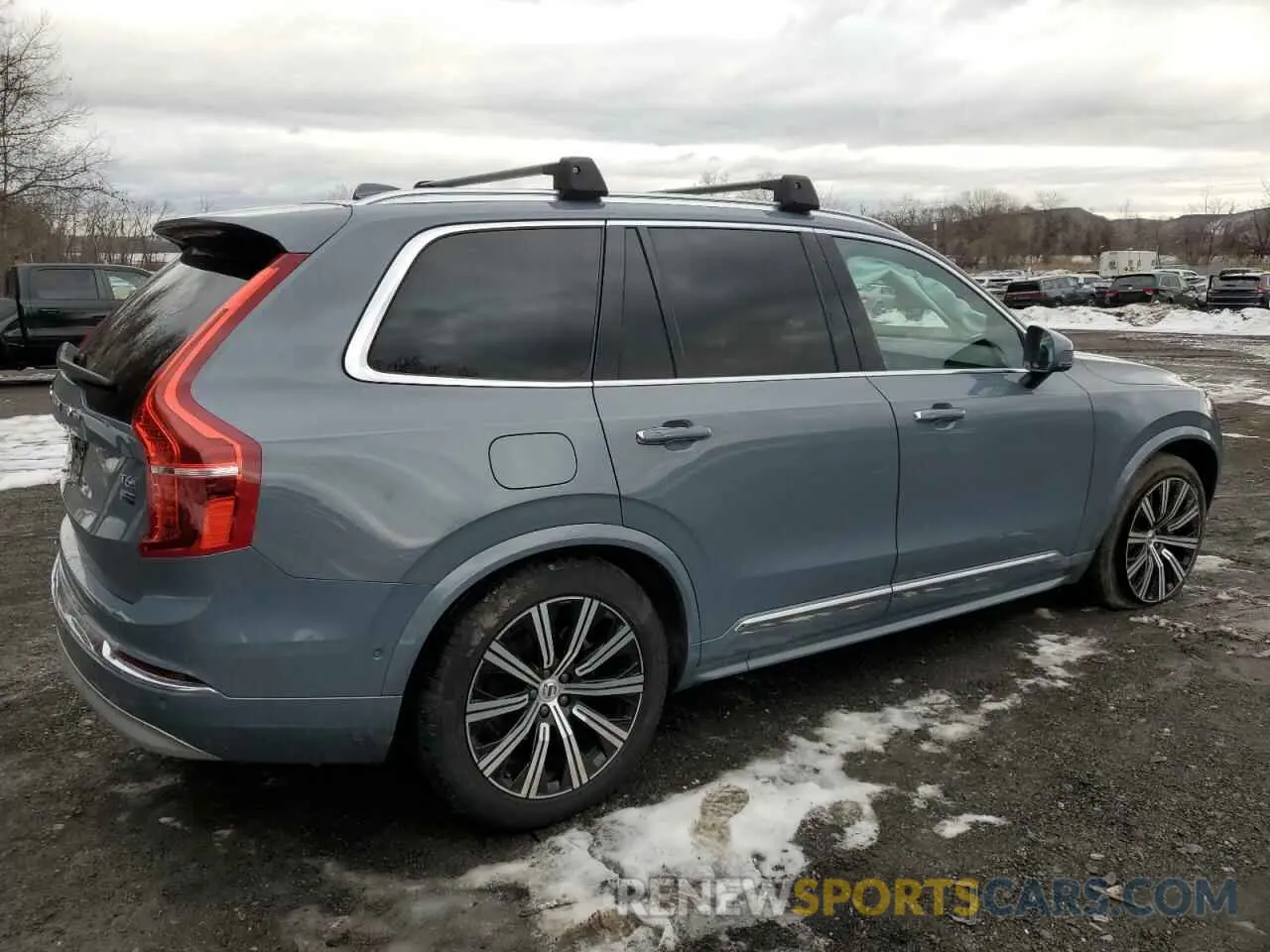 3 Photograph of a damaged car YV4A22PL8N1871611 VOLVO XC90 2022