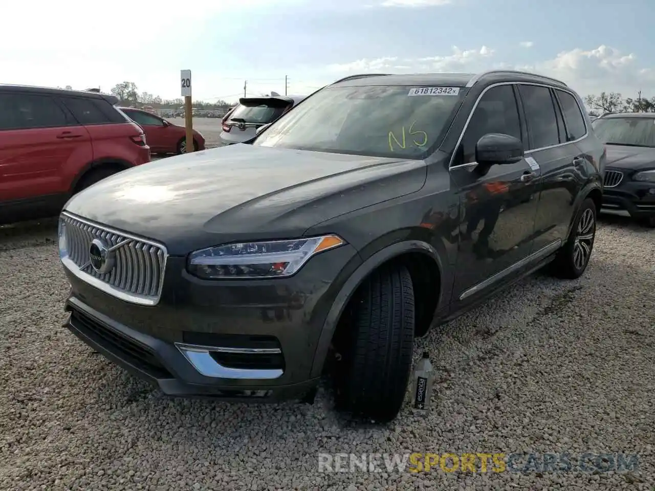 2 Photograph of a damaged car YV4A22PL9N1852968 VOLVO XC90 2022