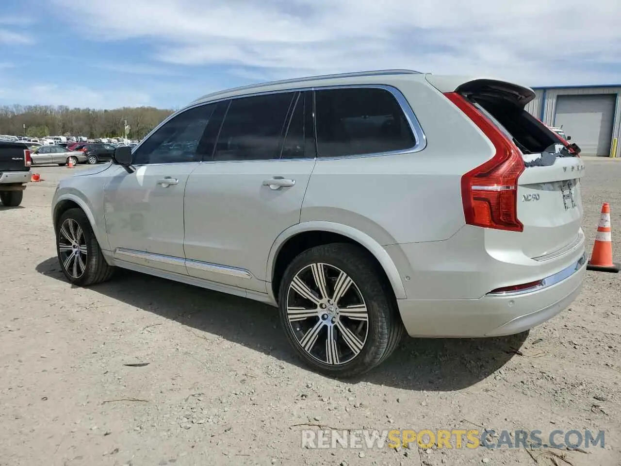 2 Photograph of a damaged car YV4A22PL9N1856714 VOLVO XC90 2022