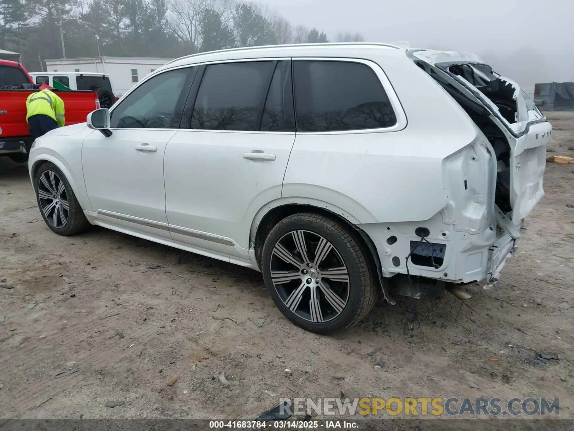 3 Photograph of a damaged car YV4062PA8P1959317 VOLVO XC90 2023