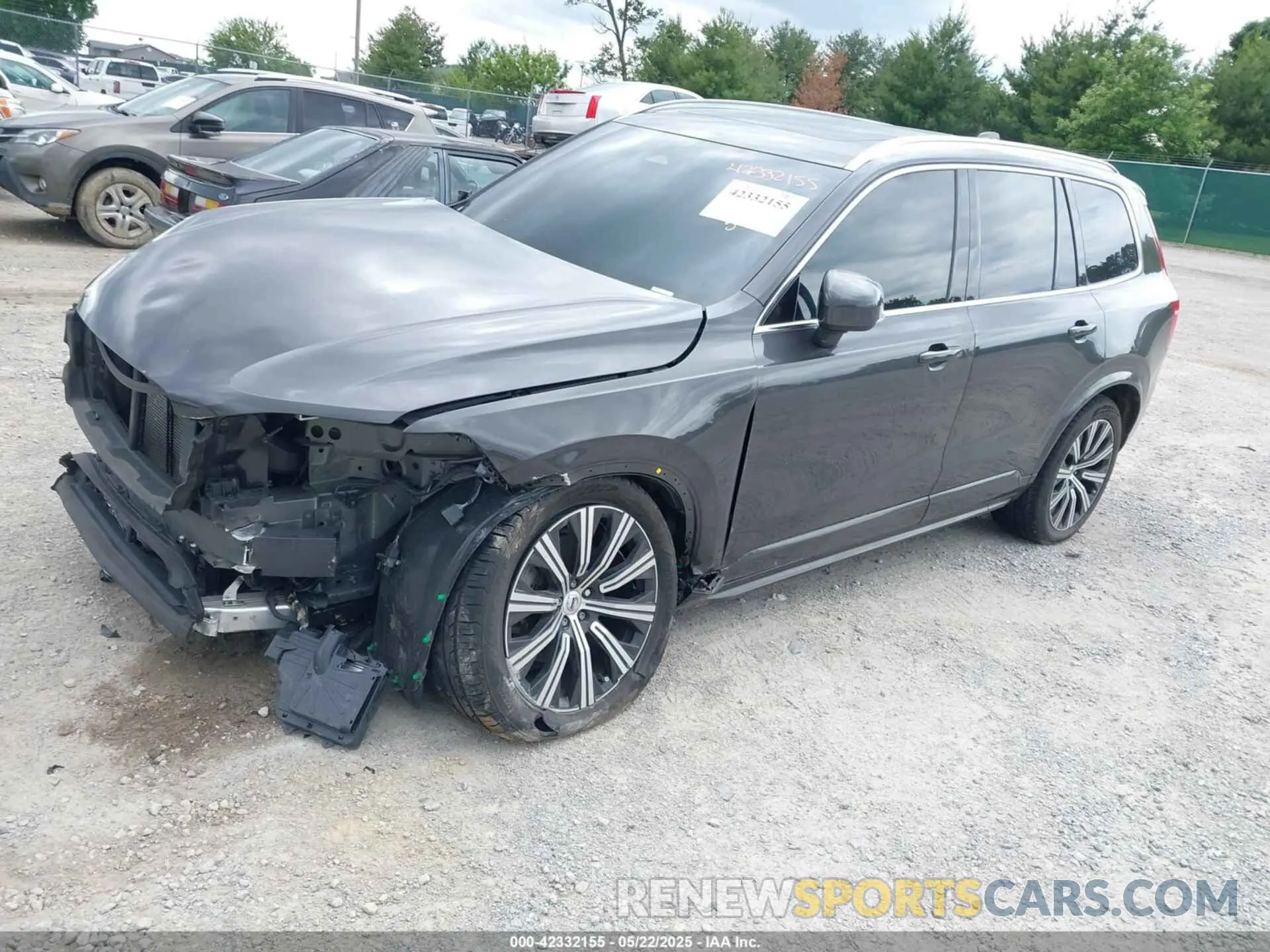 2 Photograph of a damaged car YV4062PK2P1941050 VOLVO XC90 2023