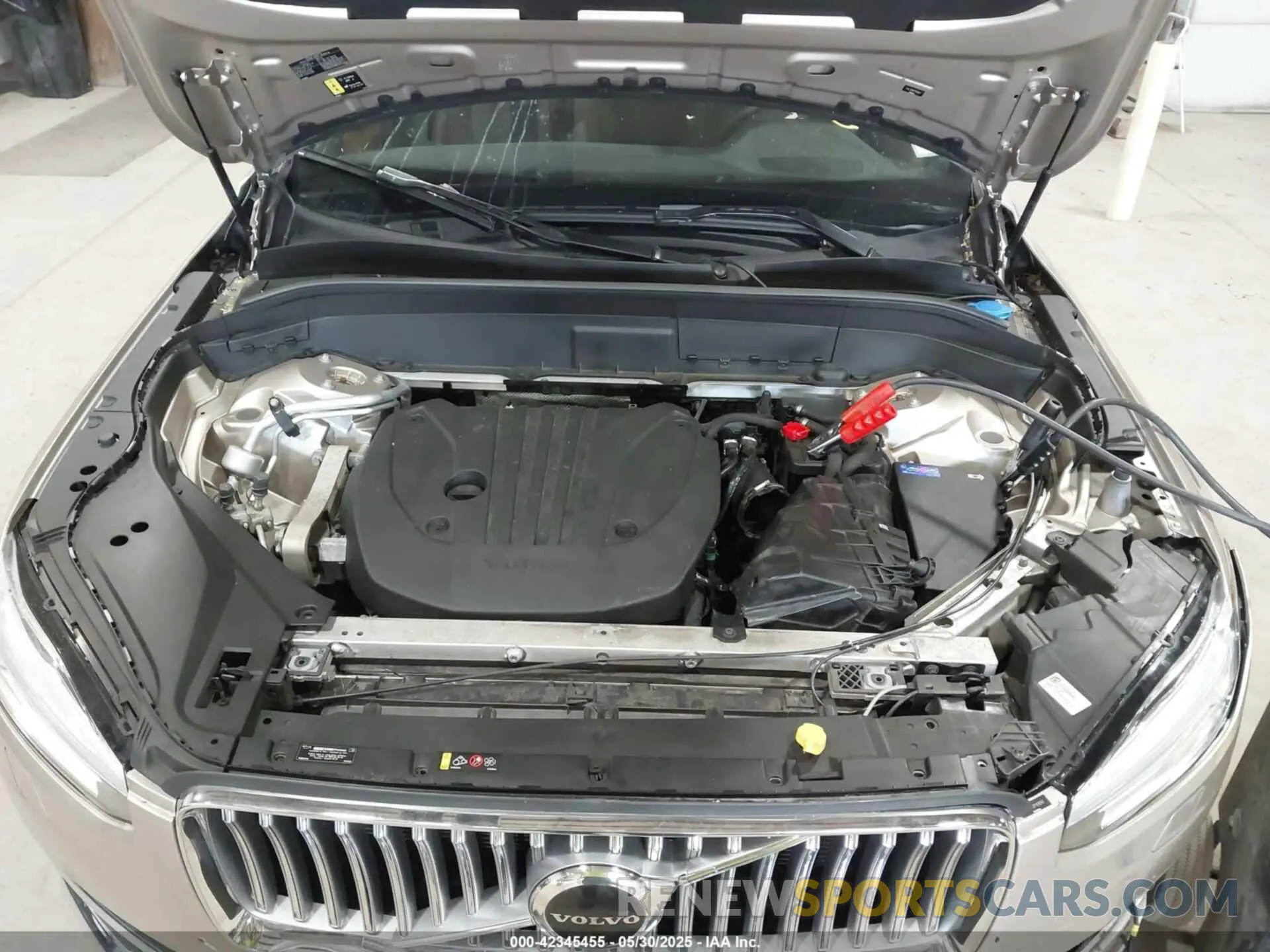10 Photograph of a damaged car YV4L12PN7P1910947 VOLVO XC90 2023