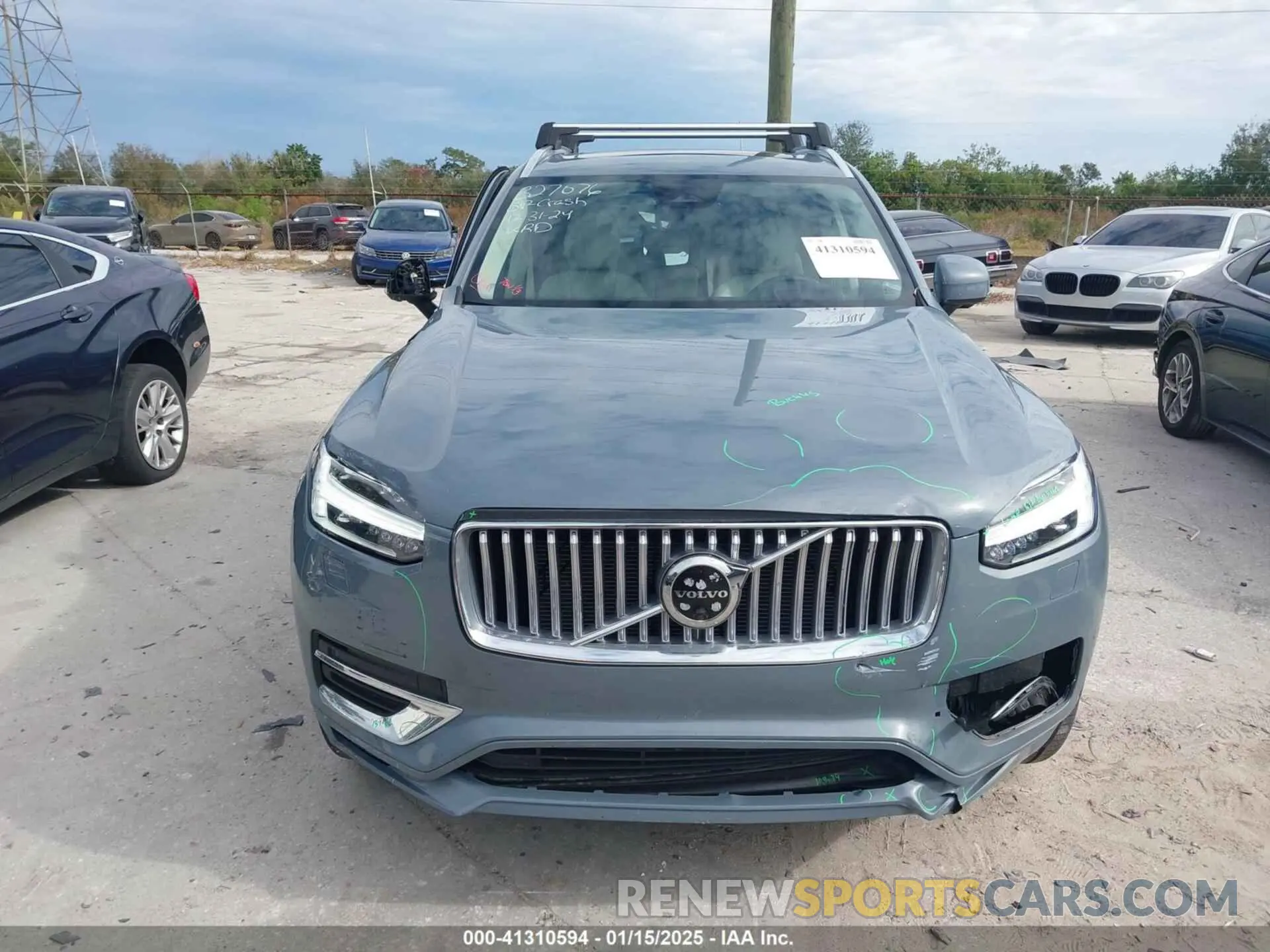 12 Photograph of a damaged car YV4L12PNXP1983388 VOLVO XC90 2023