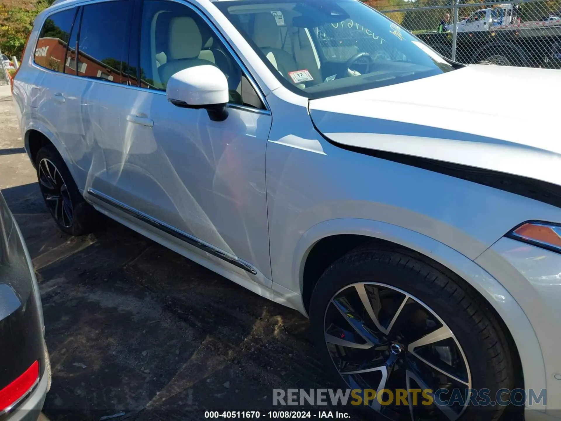 13 Photograph of a damaged car YV4062JE6R1188449 VOLVO XC90 2024