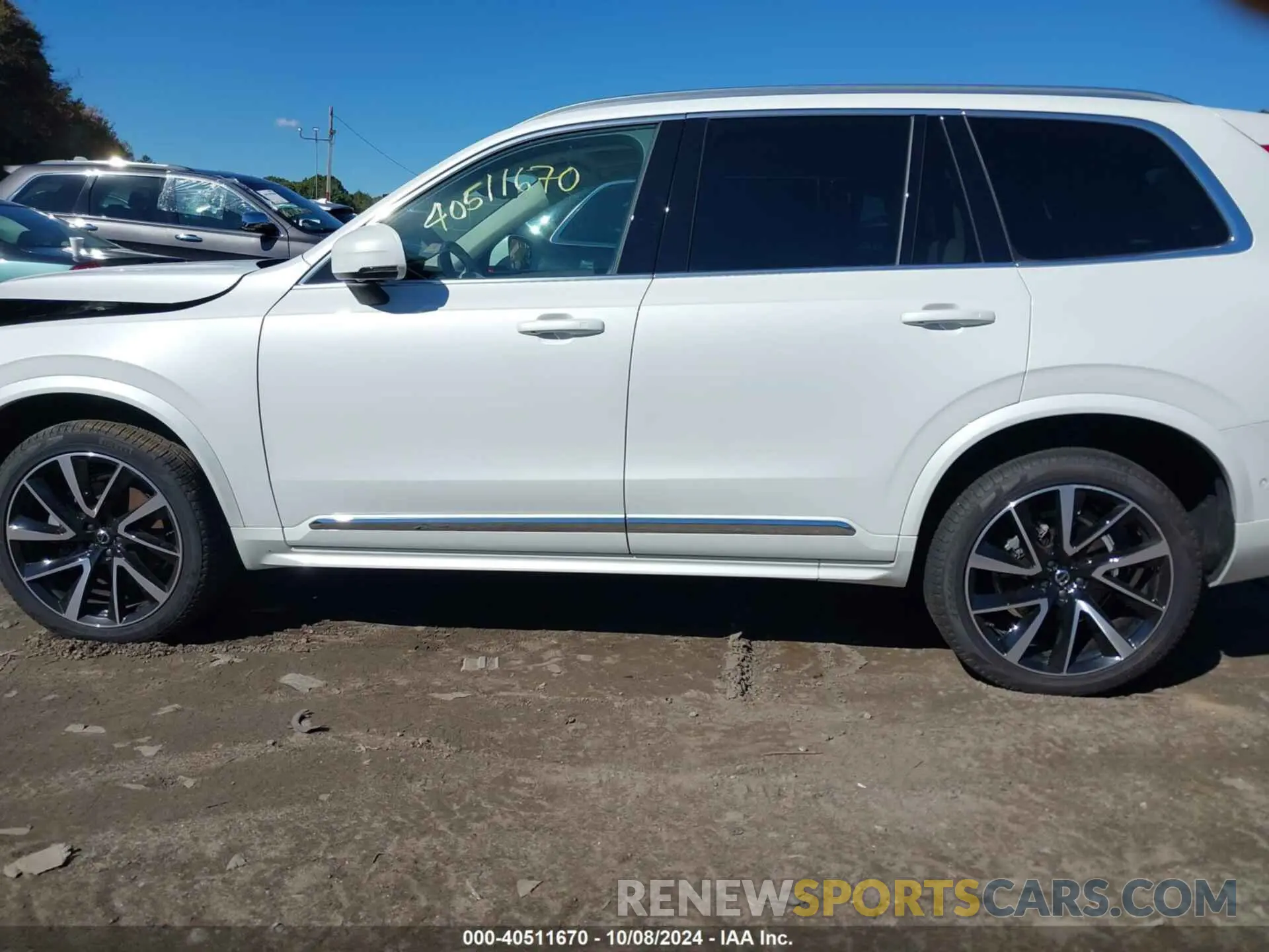14 Photograph of a damaged car YV4062JE6R1188449 VOLVO XC90 2024