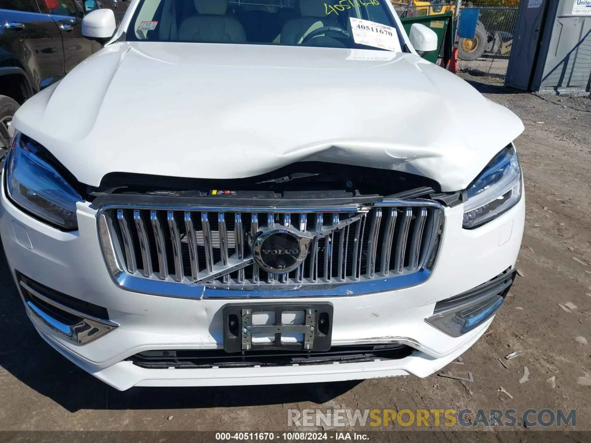6 Photograph of a damaged car YV4062JE6R1188449 VOLVO XC90 2024