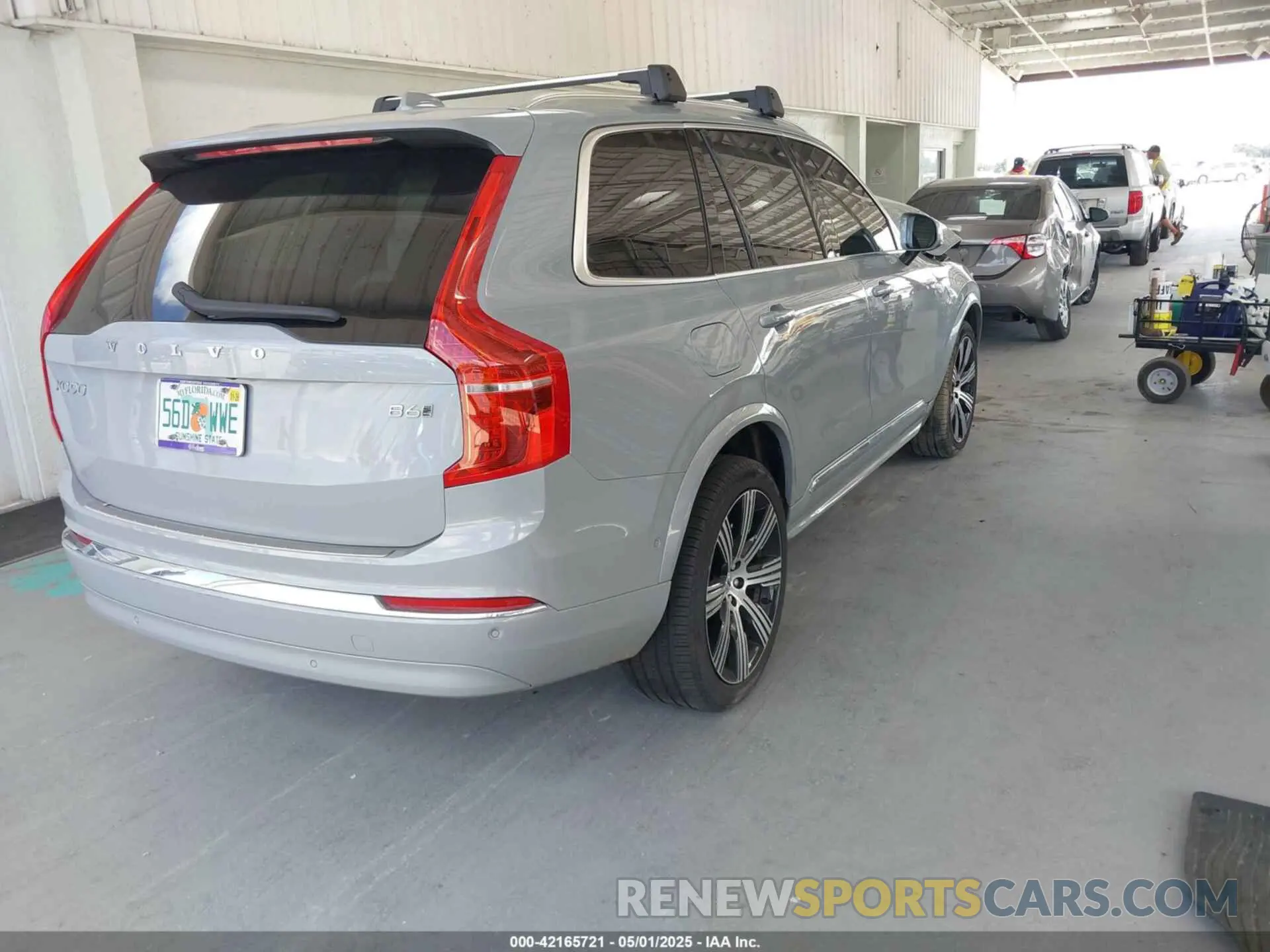 4 Photograph of a damaged car YV4062JEXR1201106 VOLVO XC90 2024