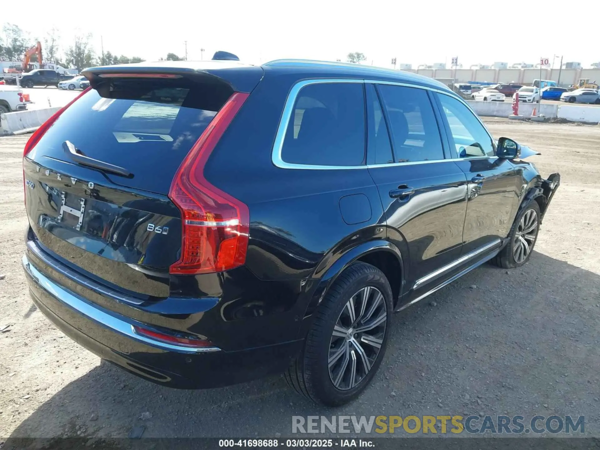 4 Photograph of a damaged car YV4062PE1R1220828 VOLVO XC90 2024