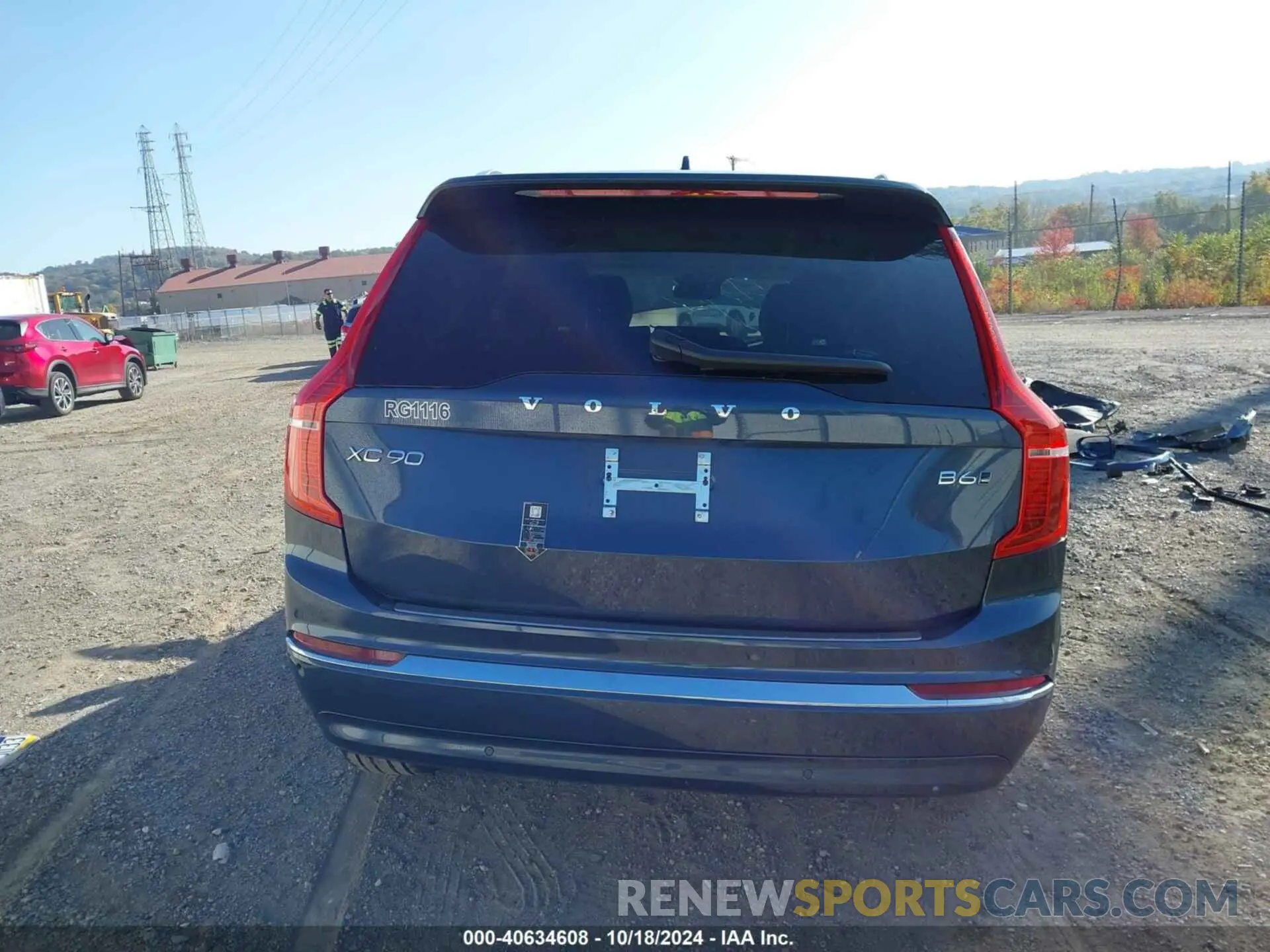 16 Photograph of a damaged car YV4062PE2R1181831 VOLVO XC90 2024