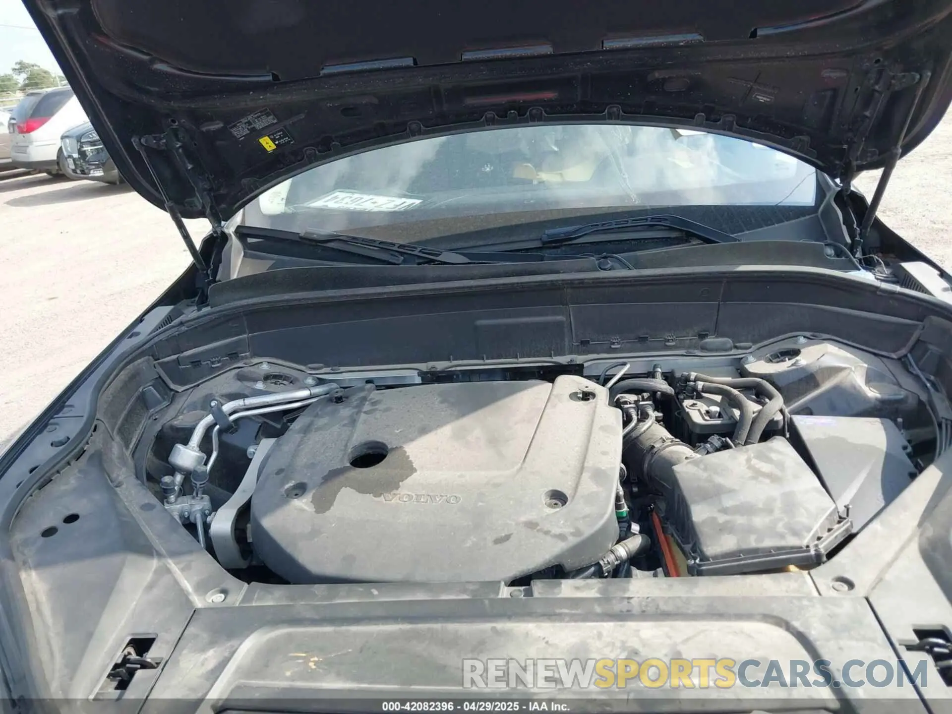 10 Photograph of a damaged car YV4062PE4R1221441 VOLVO XC90 2024