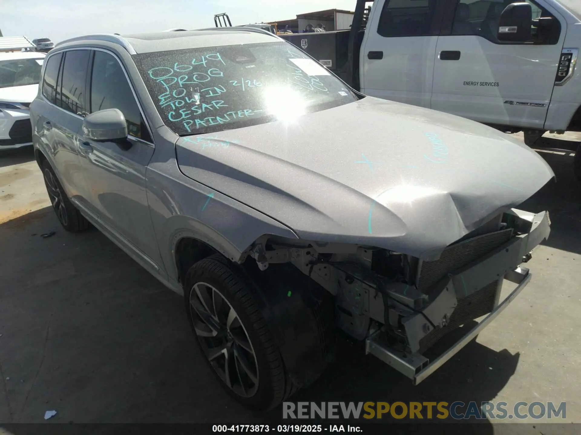 1 Photograph of a damaged car YV4062PEXR1234128 VOLVO XC90 2024