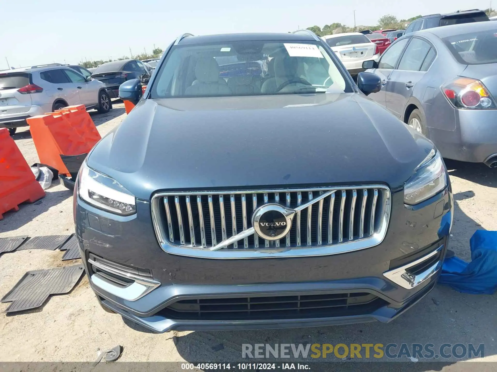 13 Photograph of a damaged car YV4L12PE7R1150571 VOLVO XC90 2024
