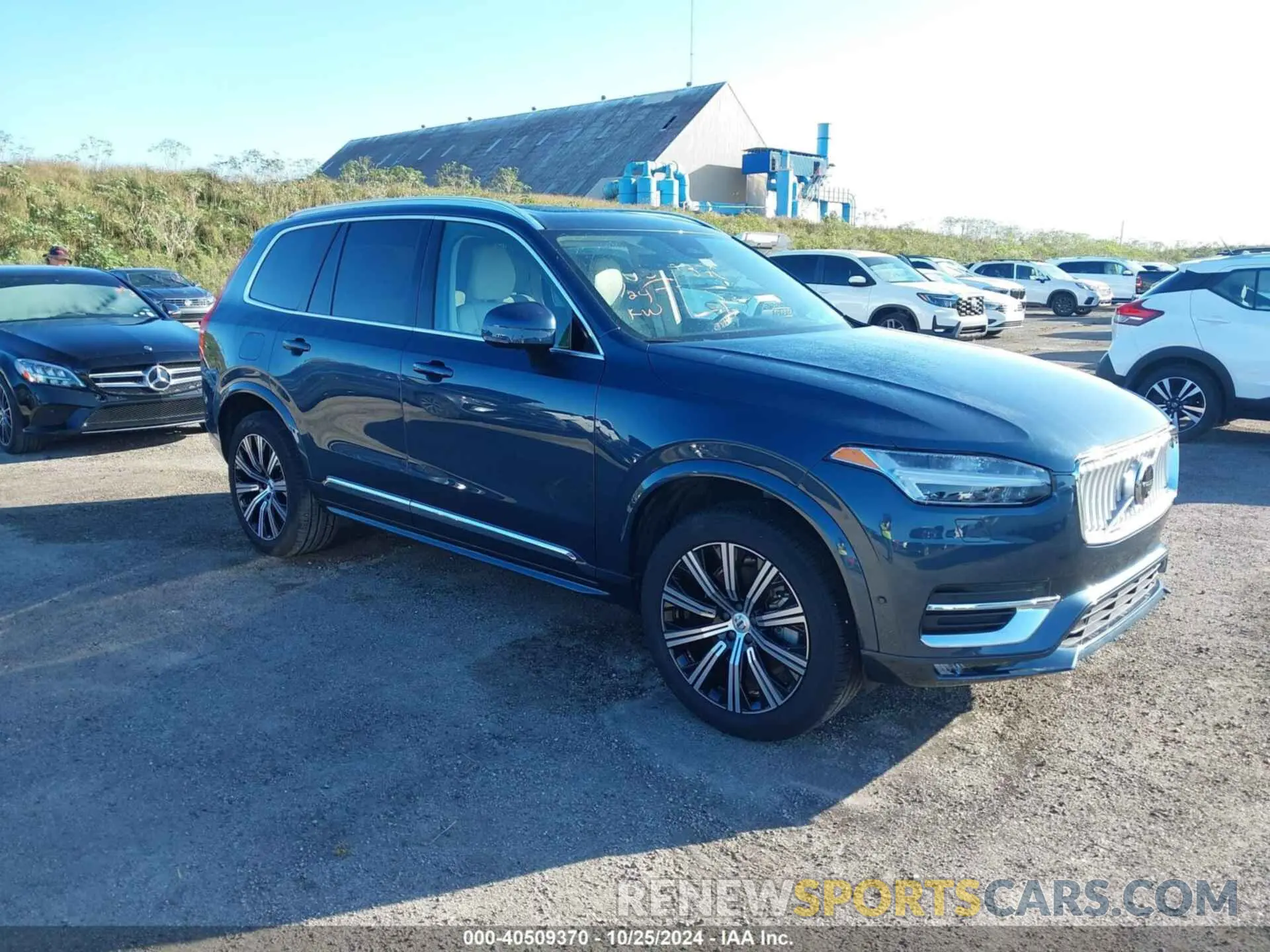 1 Photograph of a damaged car YV4L12PE8R1164723 VOLVO XC90 2024