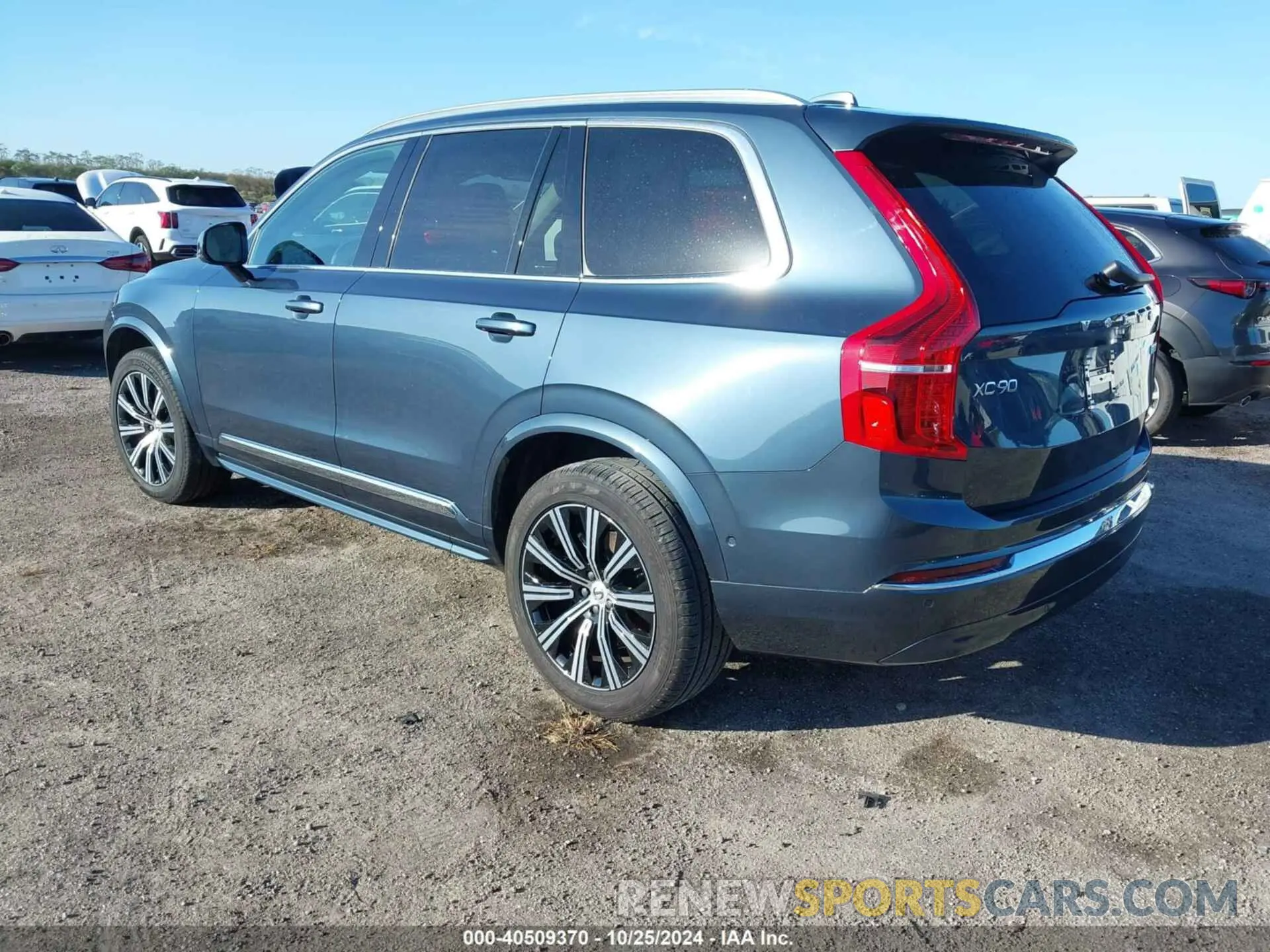 3 Photograph of a damaged car YV4L12PE8R1164723 VOLVO XC90 2024