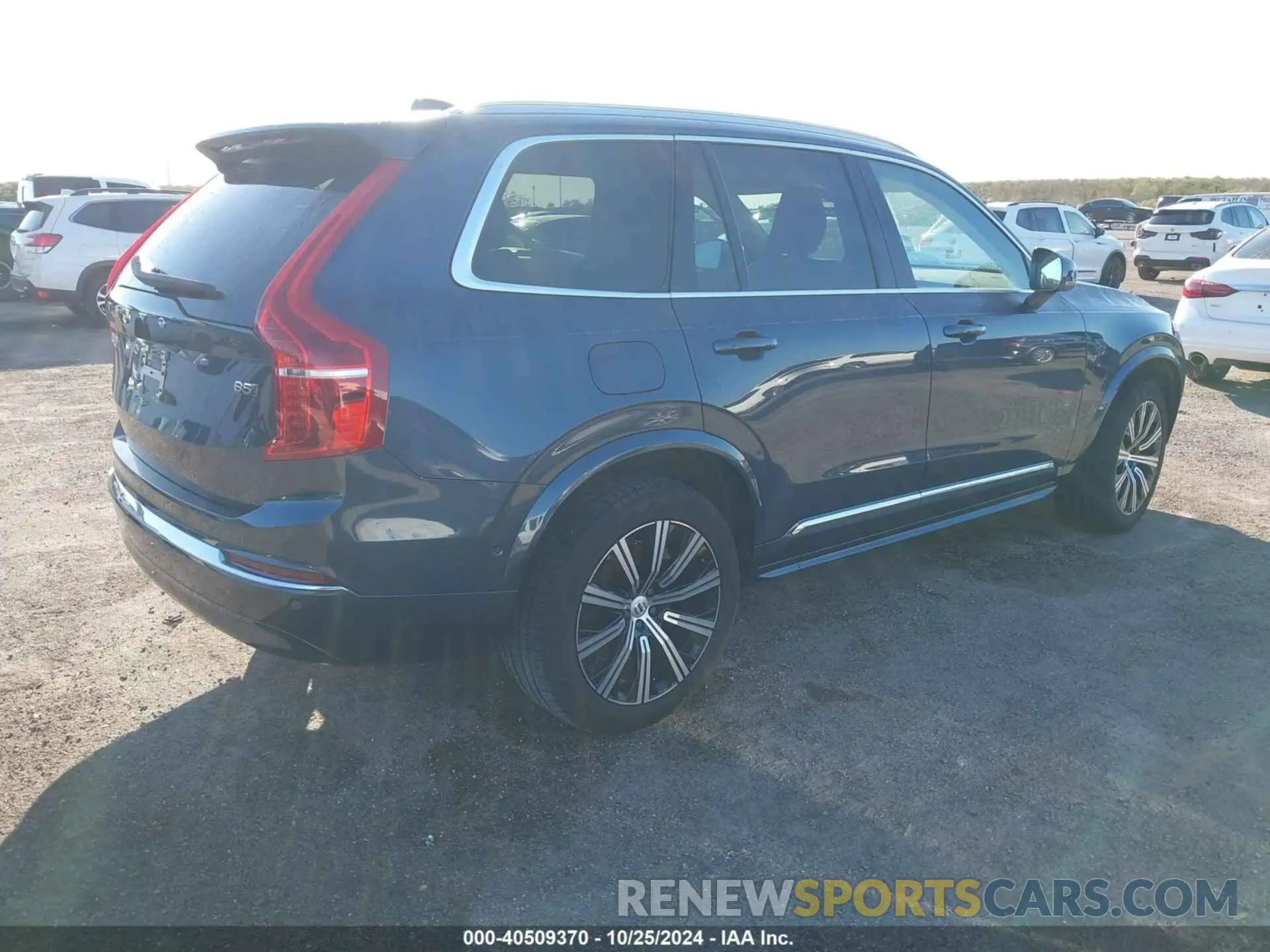 4 Photograph of a damaged car YV4L12PE8R1164723 VOLVO XC90 2024