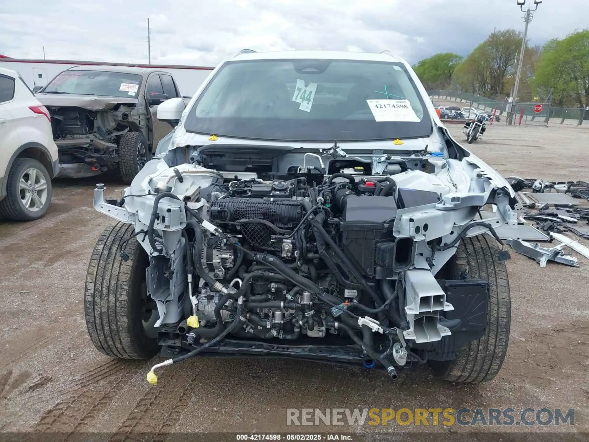 13 Photograph of a damaged car YV4L12PK2R1195584 VOLVO XC90 2024