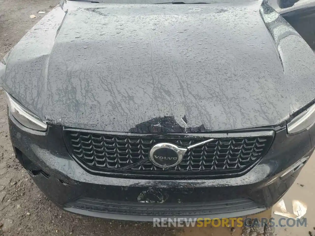 11 Photograph of a damaged car YV4L12UL7R2246391 VOLVO XC90 2024